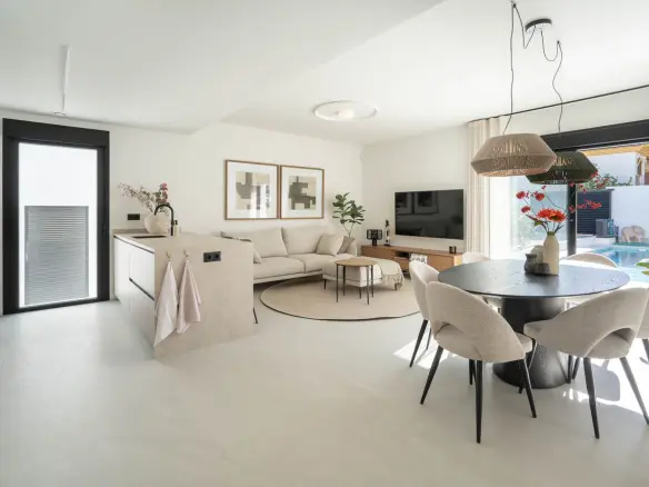 4-bedroom Villa In Rojales, Spain (203 M²)