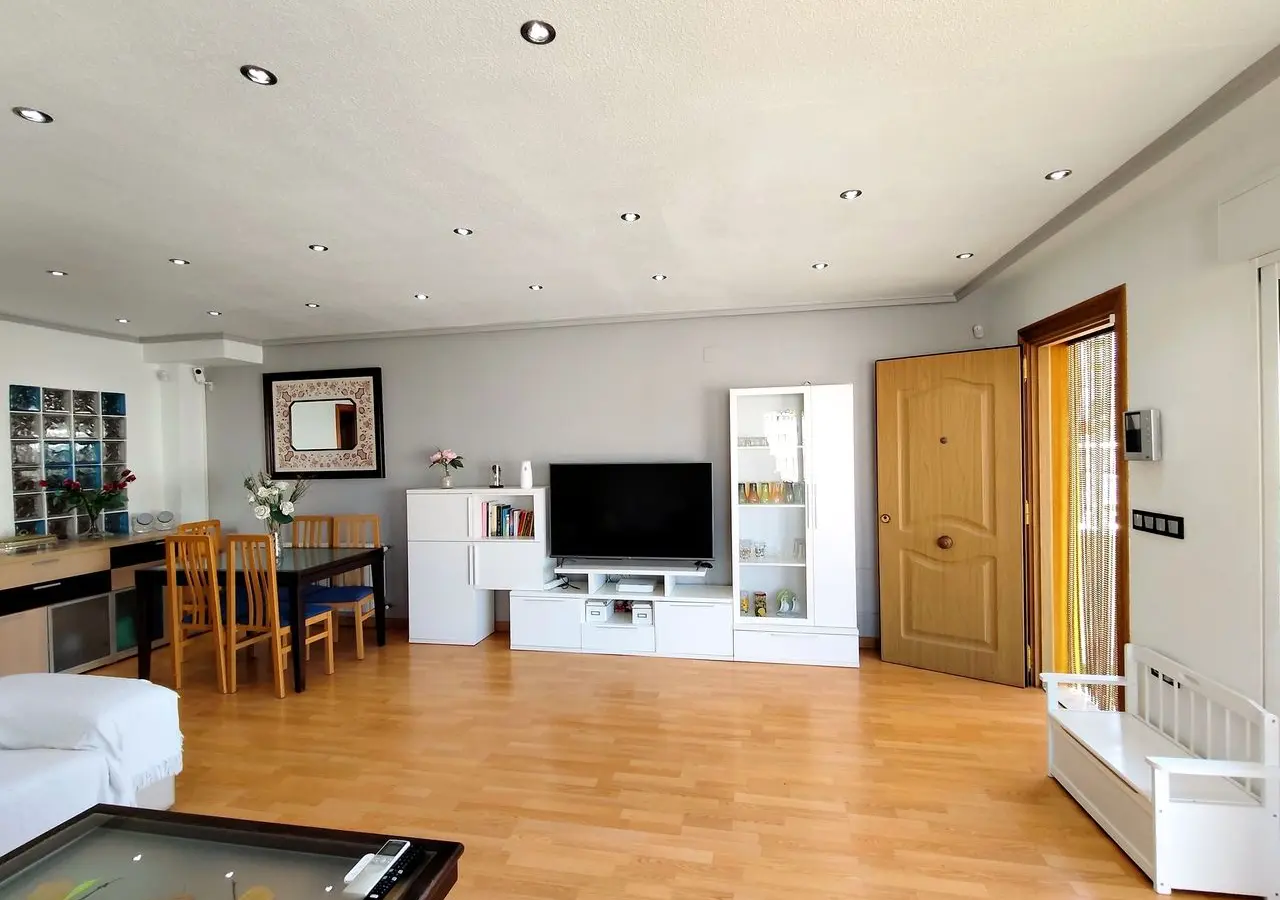 House Of 88 M² With Sea Views In Torrevieja, Spain
