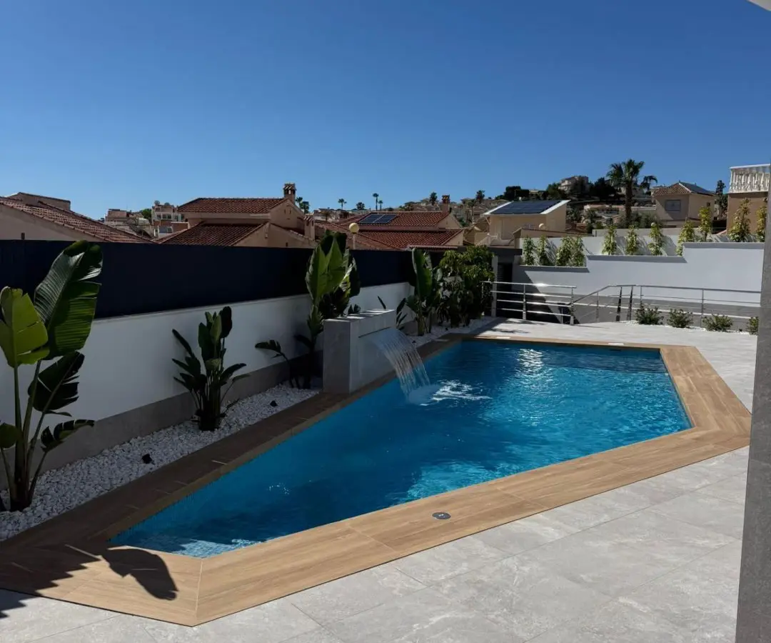 Villa Of 203 M² In Rojales, Spain