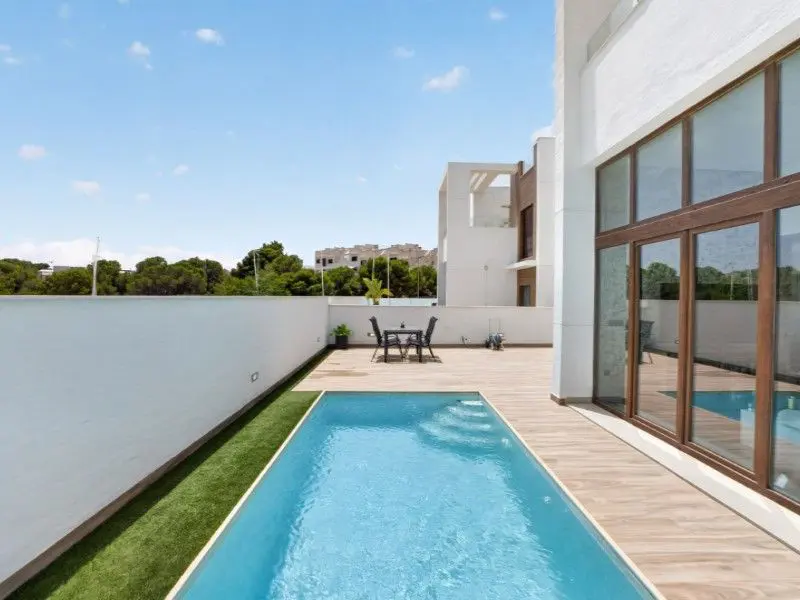 Villa Of 149 M² In Torrevieja, Spain