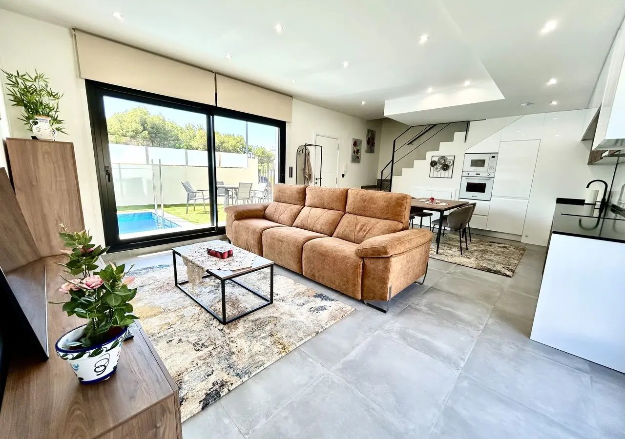 2-bedroom Villa In Villamartin, Spain (110 M²)