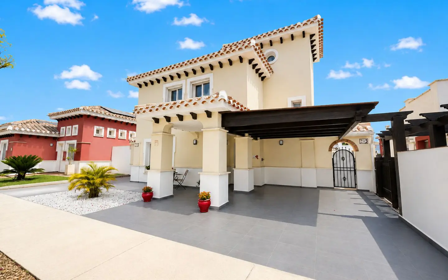 Villa Of 0 M² With Mediter Real Estate In Torre Pacheco, Spain