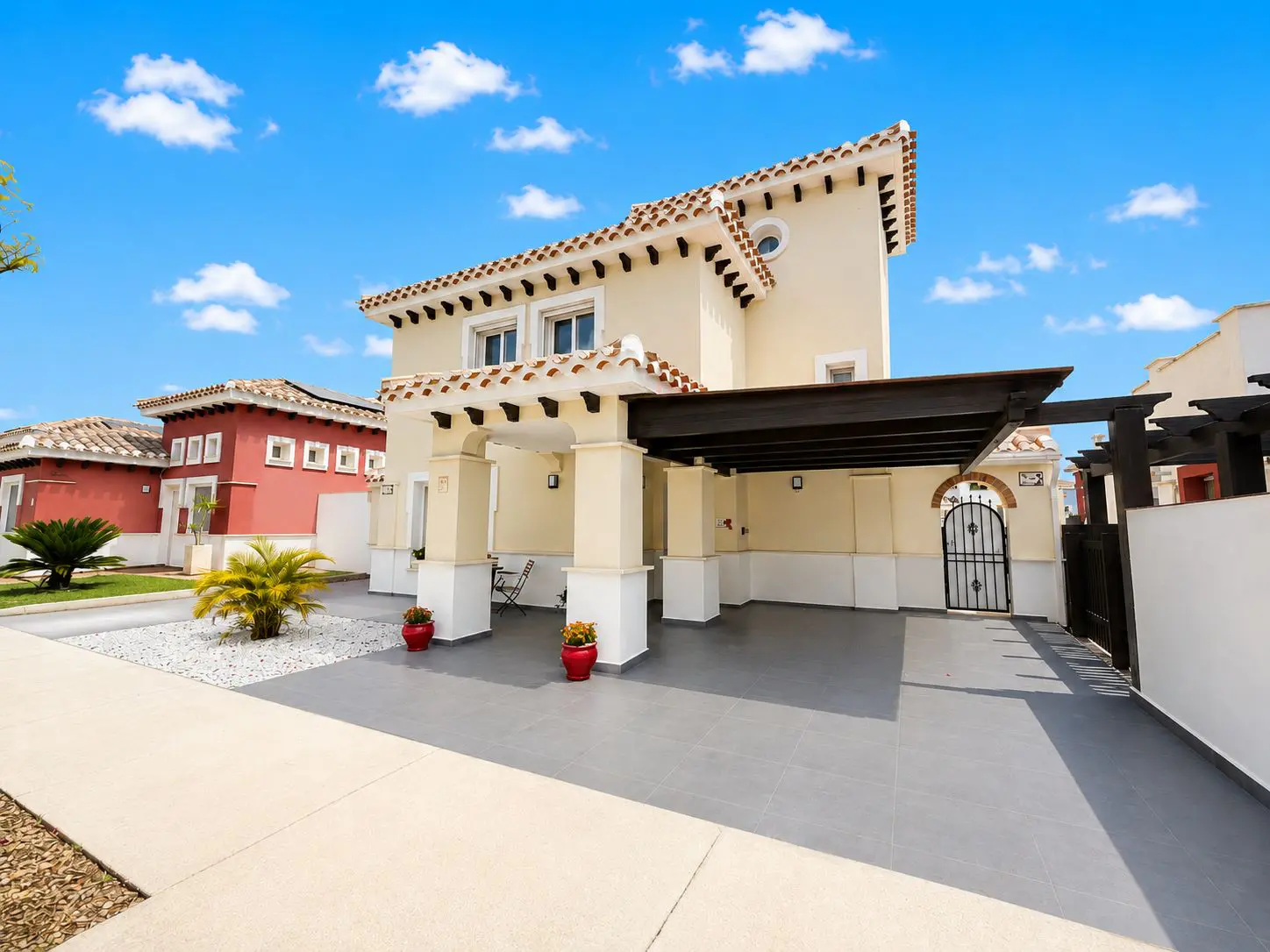Villa Of 0 M² With Mediter Real Estate In Torre Pacheco, Spain