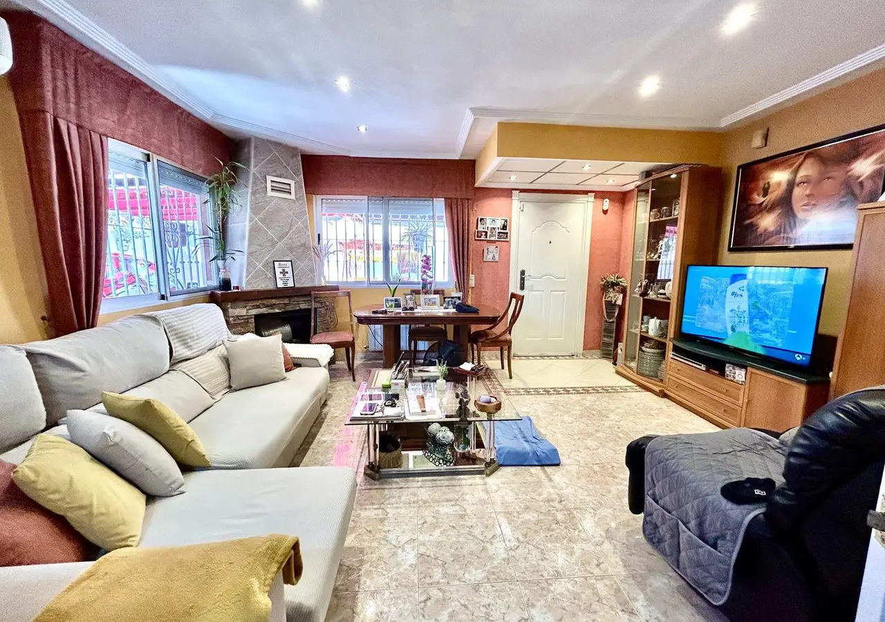 House Of 71 M² In Torrevieja, Spain