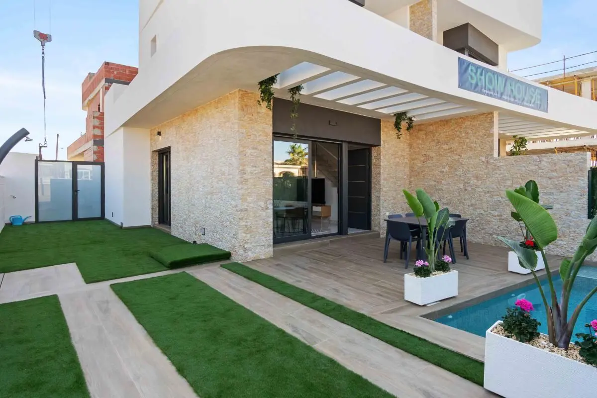 Villa Of 117 M² In Los Montesinos, Spain