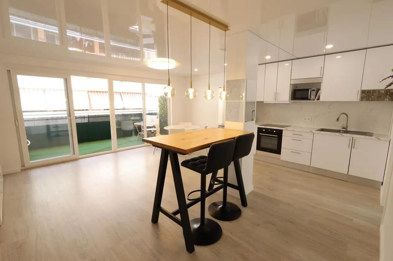 Apartment Of 105 M² In Torrevieja, Spain