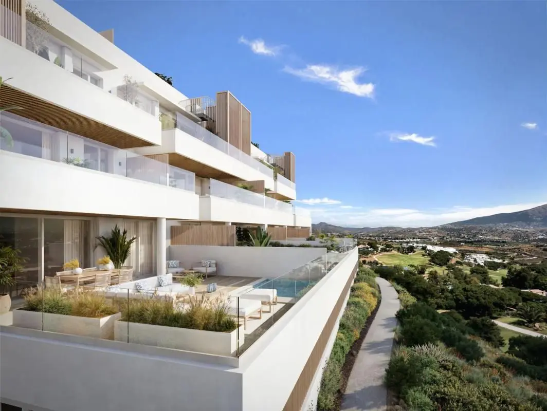 Apartment Of 129 M² With Sea View In Mijas