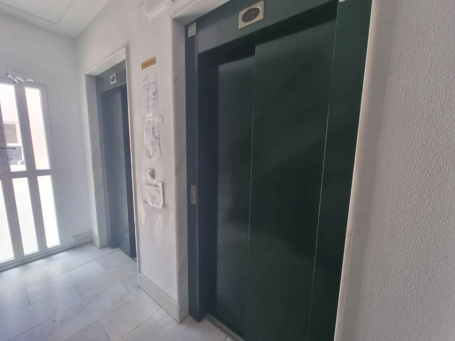 Apartment Of 105 M² In Torrevieja, Spain