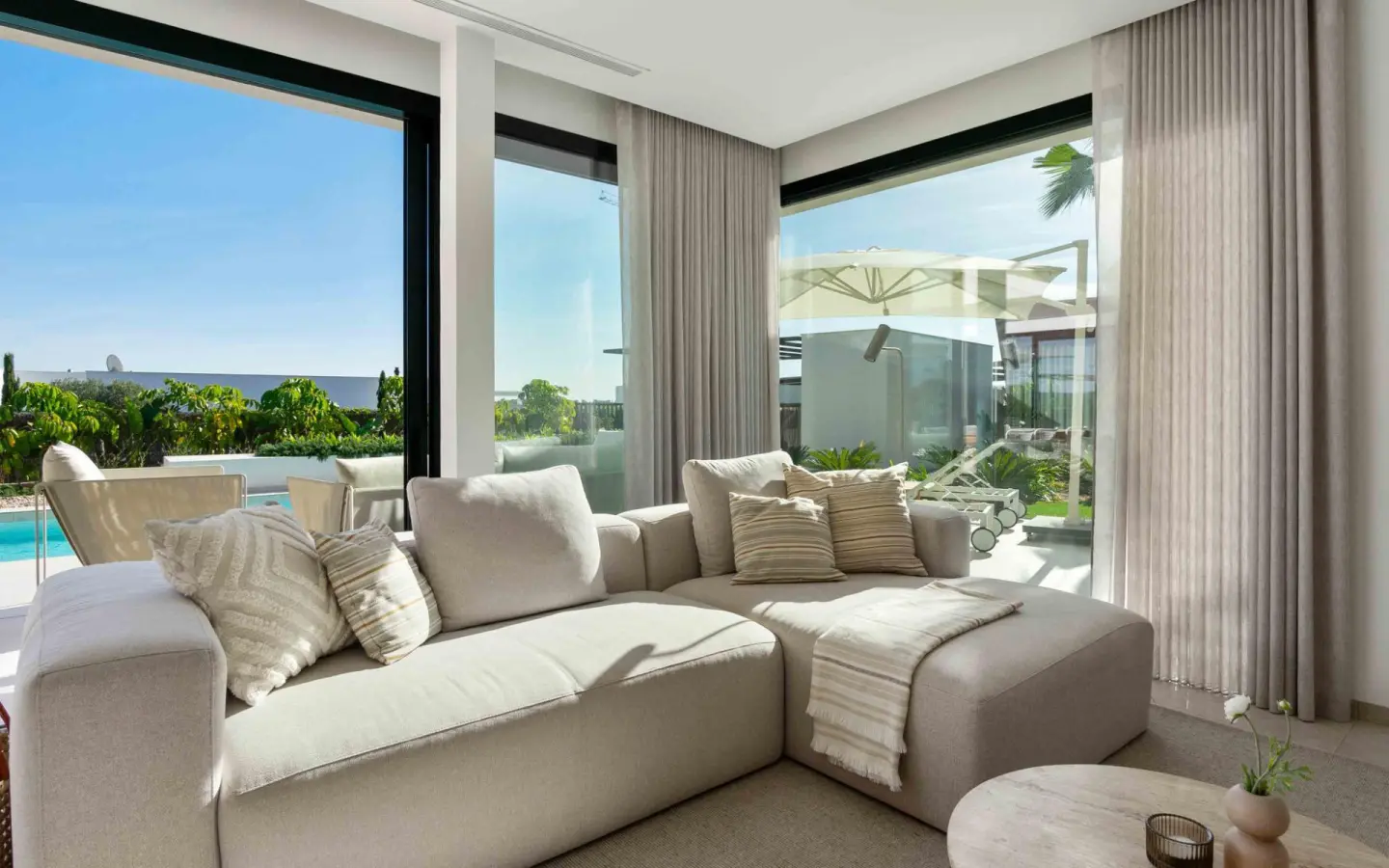 3-bedroom Villa In Orihuela, Spain (177 M²)