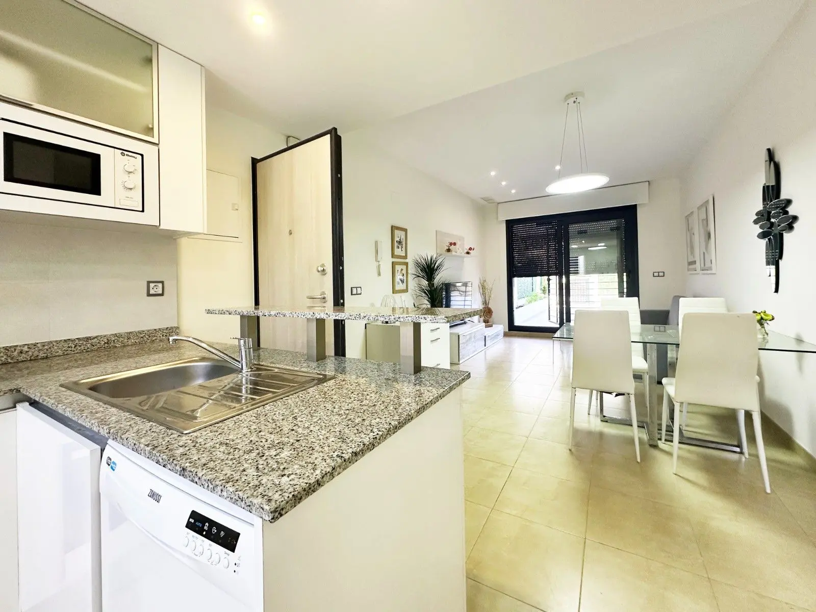 Apartment Of 91 M² In Orihuela Costa