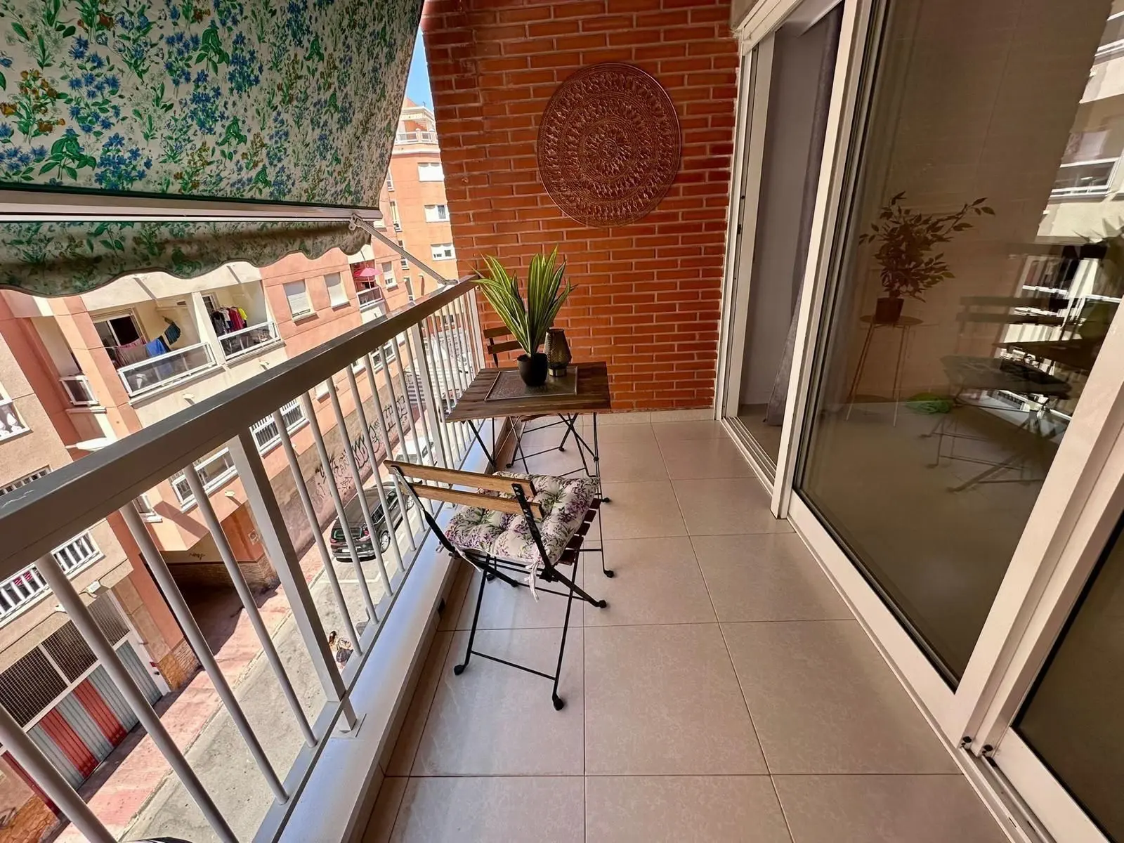 Apartment Of 65 M² In Torrevieja, Spain