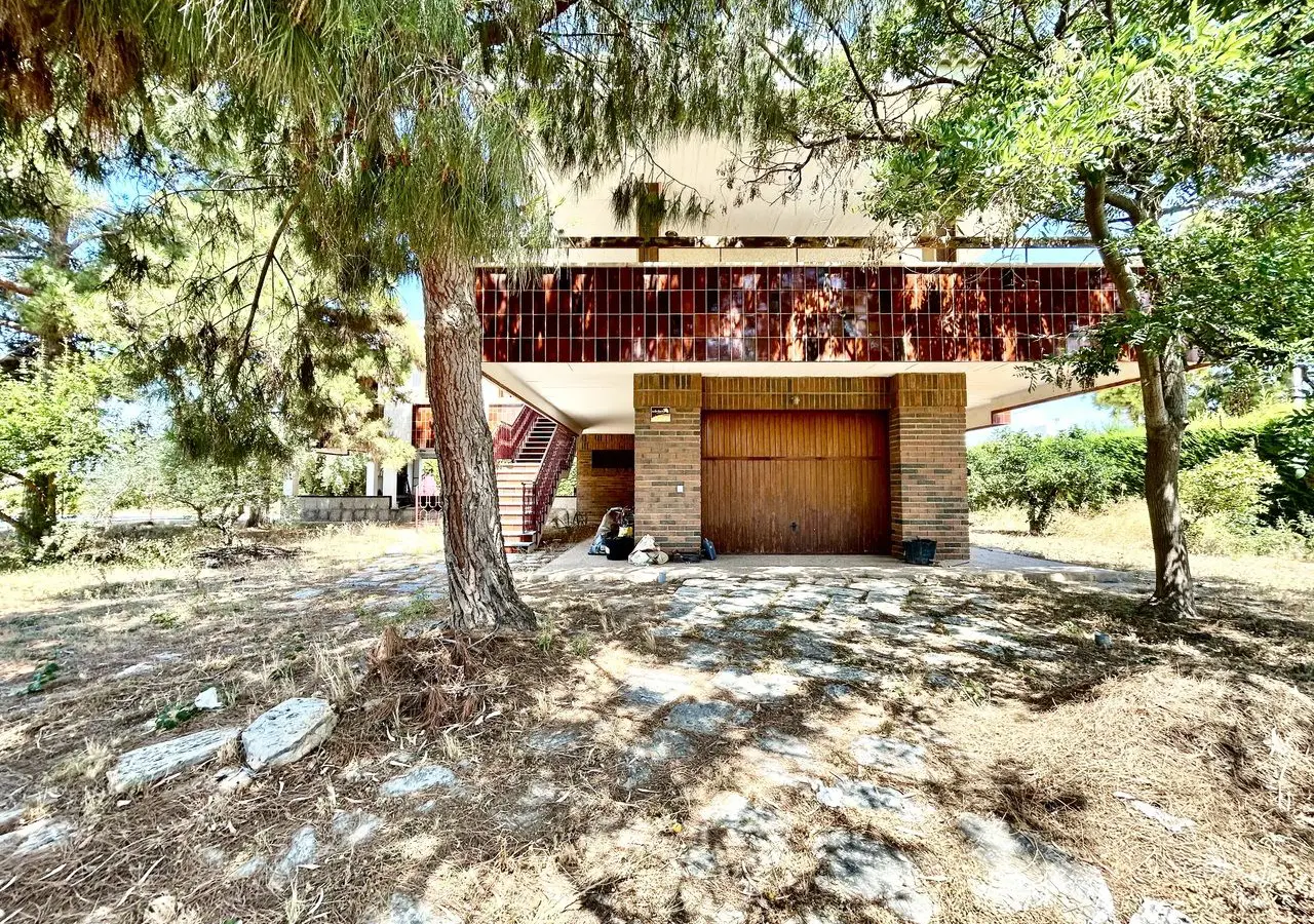 Villa Of 632 M² In Santiago De La Ribera, Spain