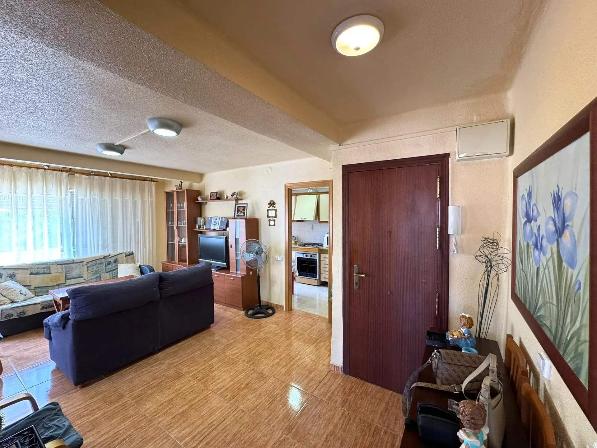 Apartment Of 80 M² In Torrevieja, Spain