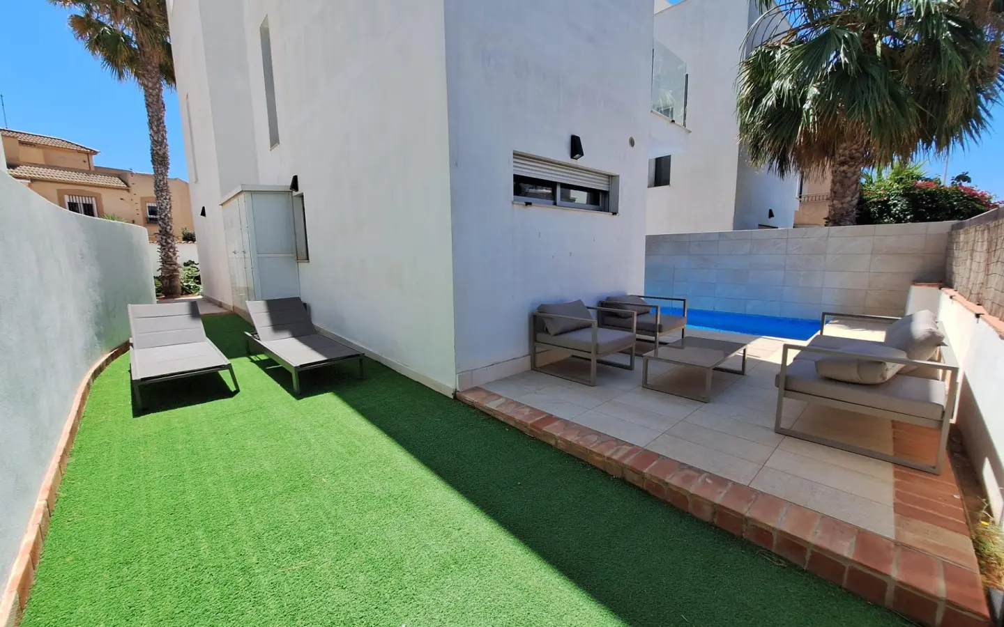 Villa Of 0 M² With Mediter Real Estate In Torrevieja, Spain