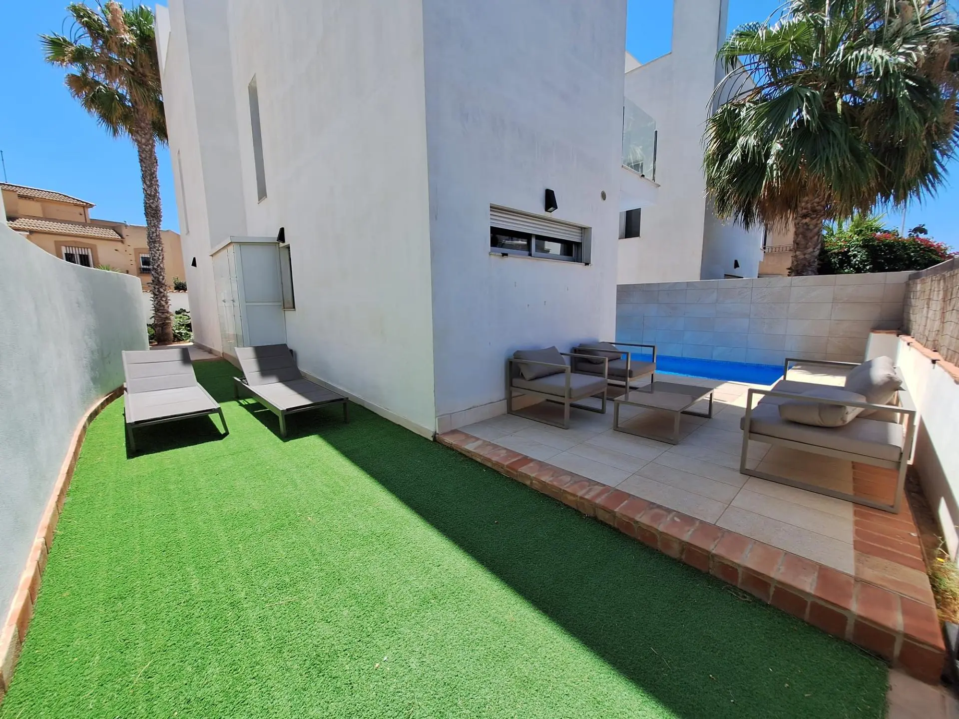 Villa Of 0 M² With Mediter Real Estate In Torrevieja, Spain