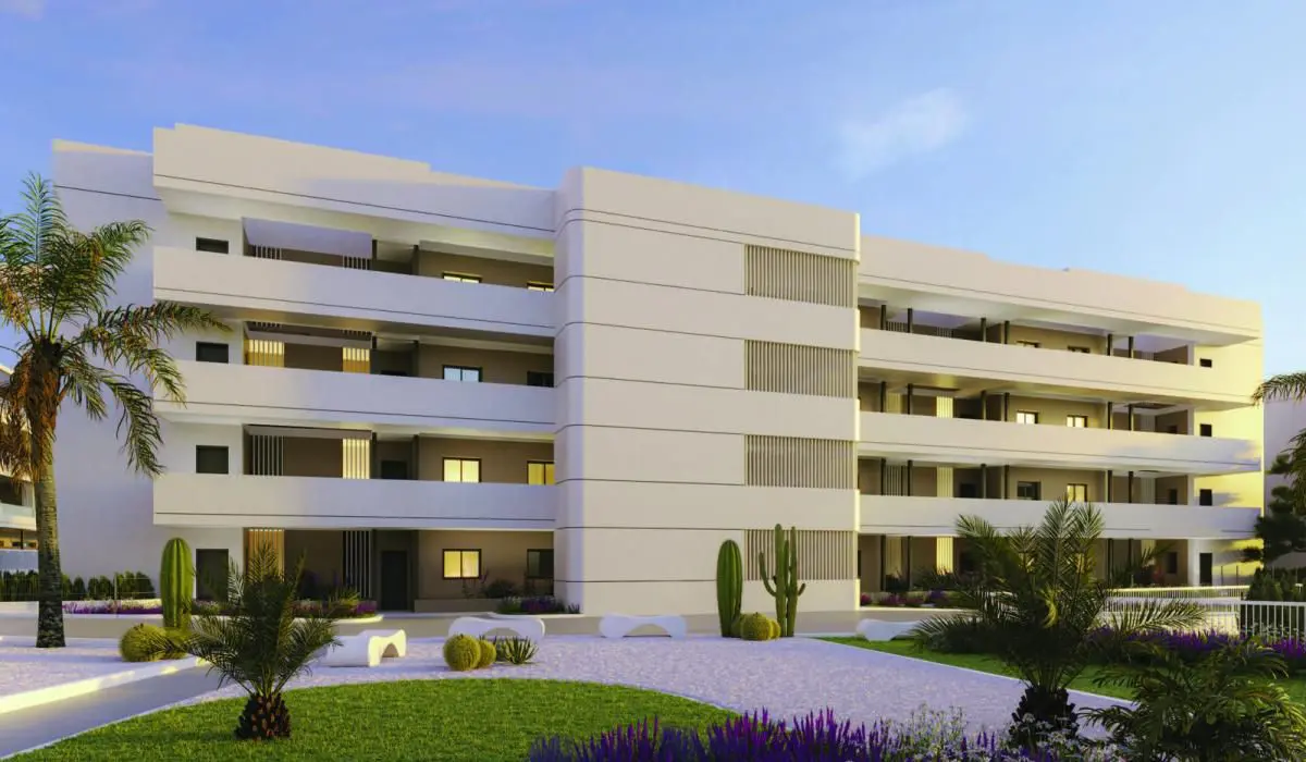 Apartment Of 83 M² In Torrevieja, Spain