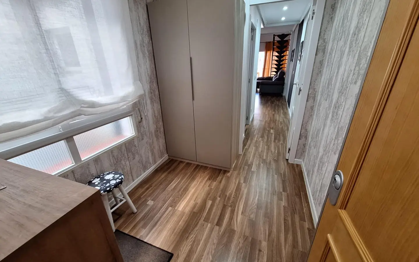 Apartment Of 100 M² In Torrevieja, Spain