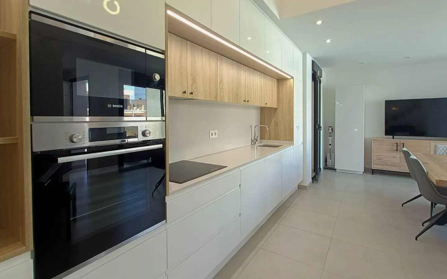 5-bedroom Villa In Rojales, Spain (214 M²)