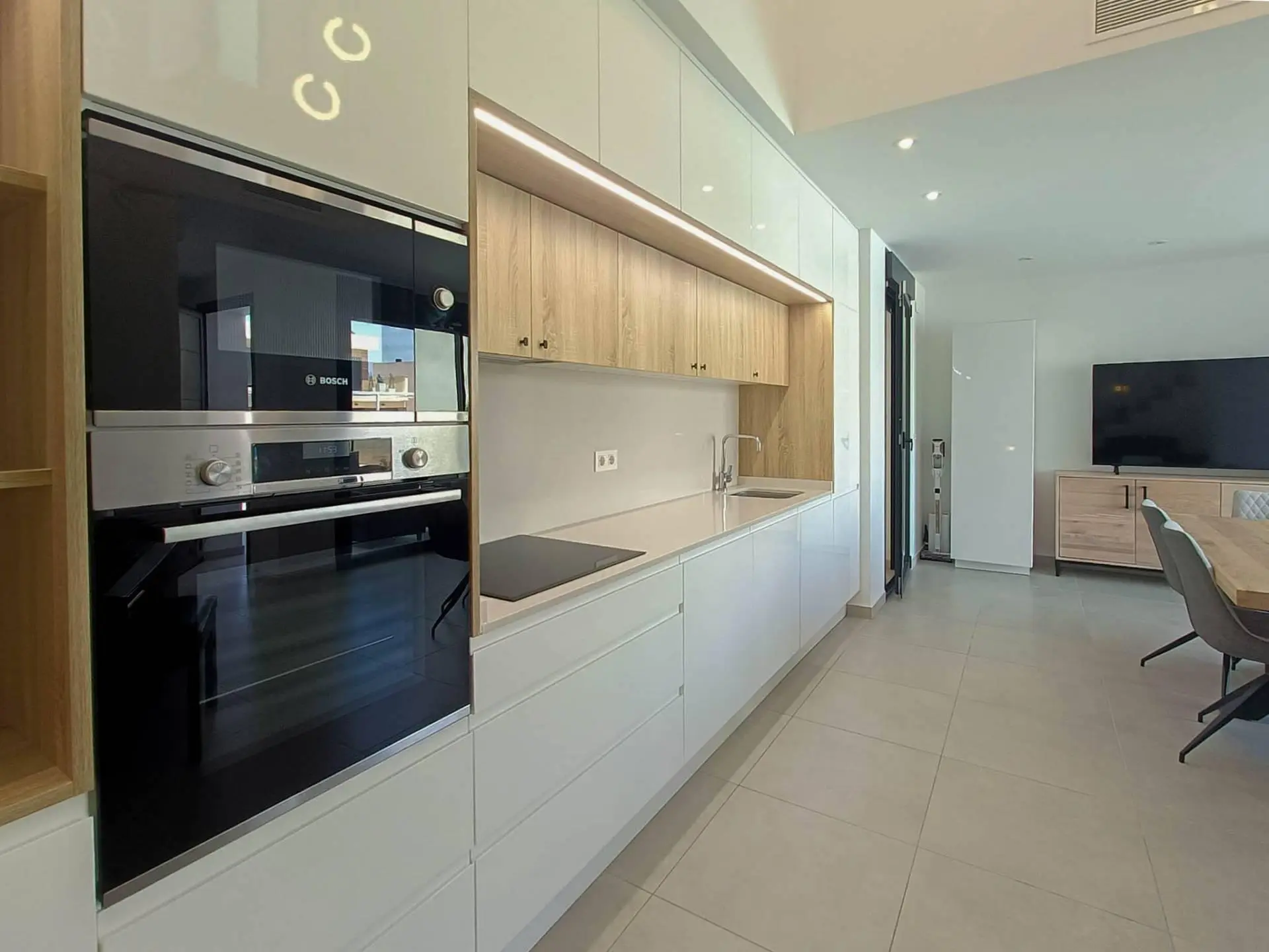 5-bedroom Villa In Rojales, Spain (214 M²)