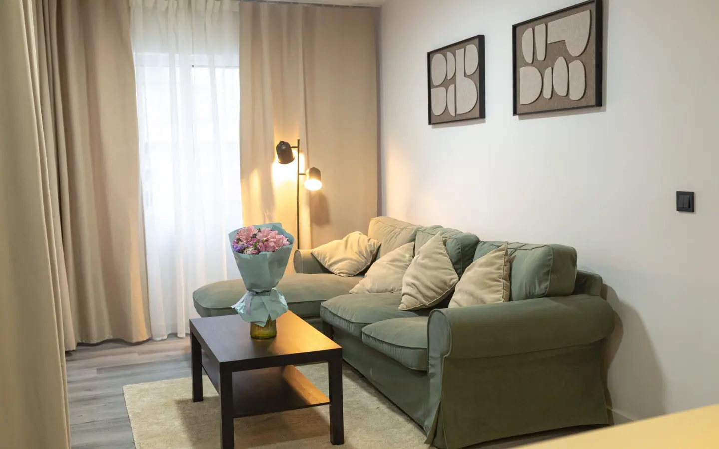 Apartment Of 80 M² In Torrevieja, Spain