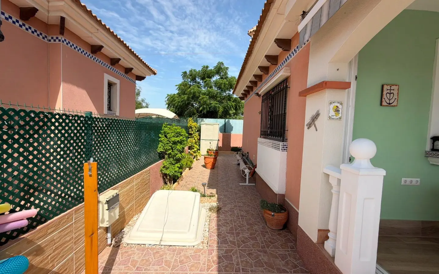 Villa Of 110 M² In Los Montesinos, Spain