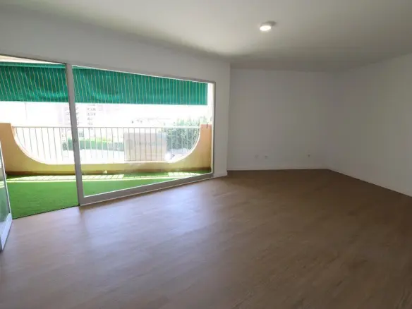 Apartment Of 100 M² In Orihuela Costa, Spain