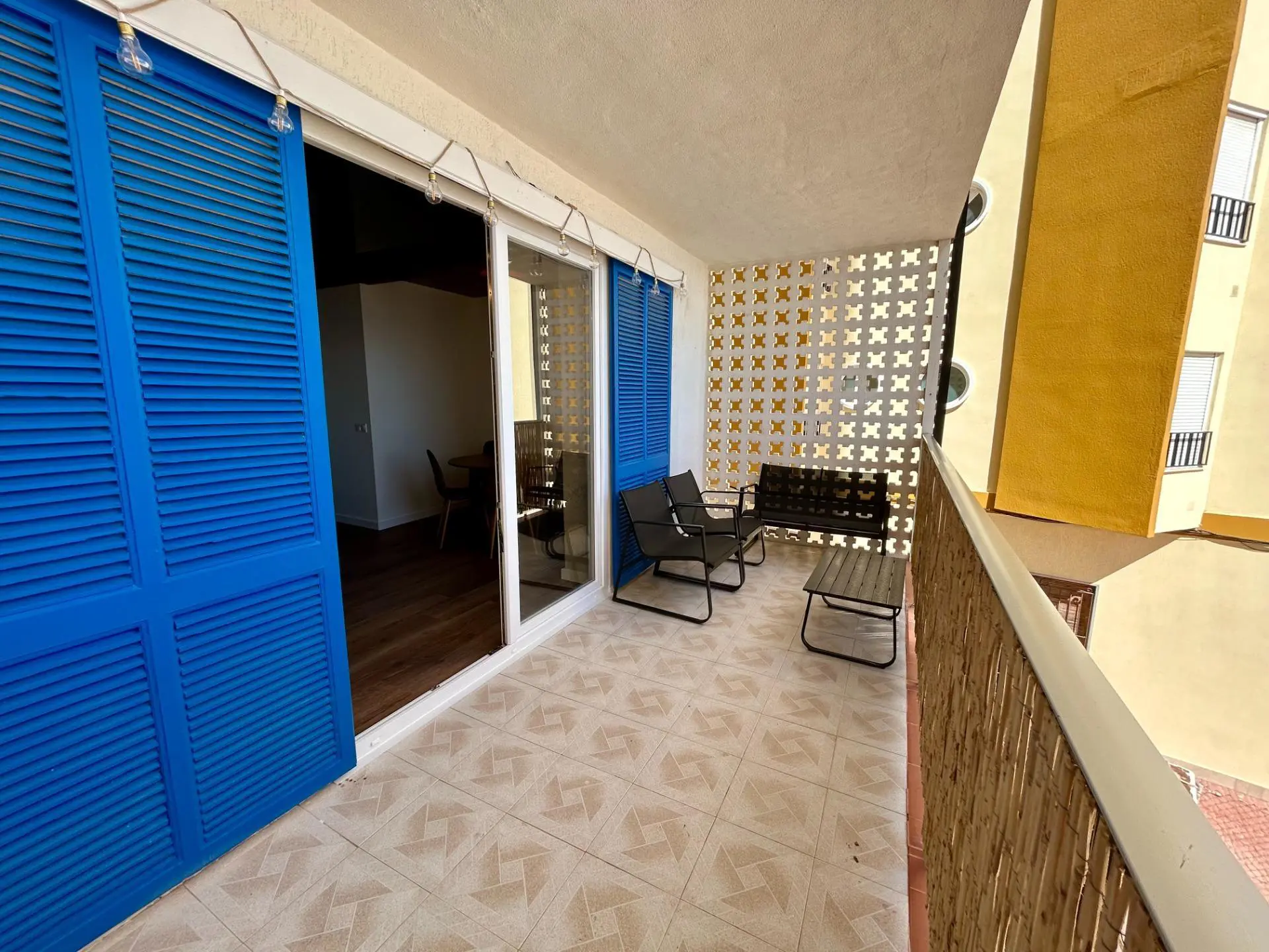 Apartment Of 77 M² With Mediter Real Estate In Torrevieja, Spain