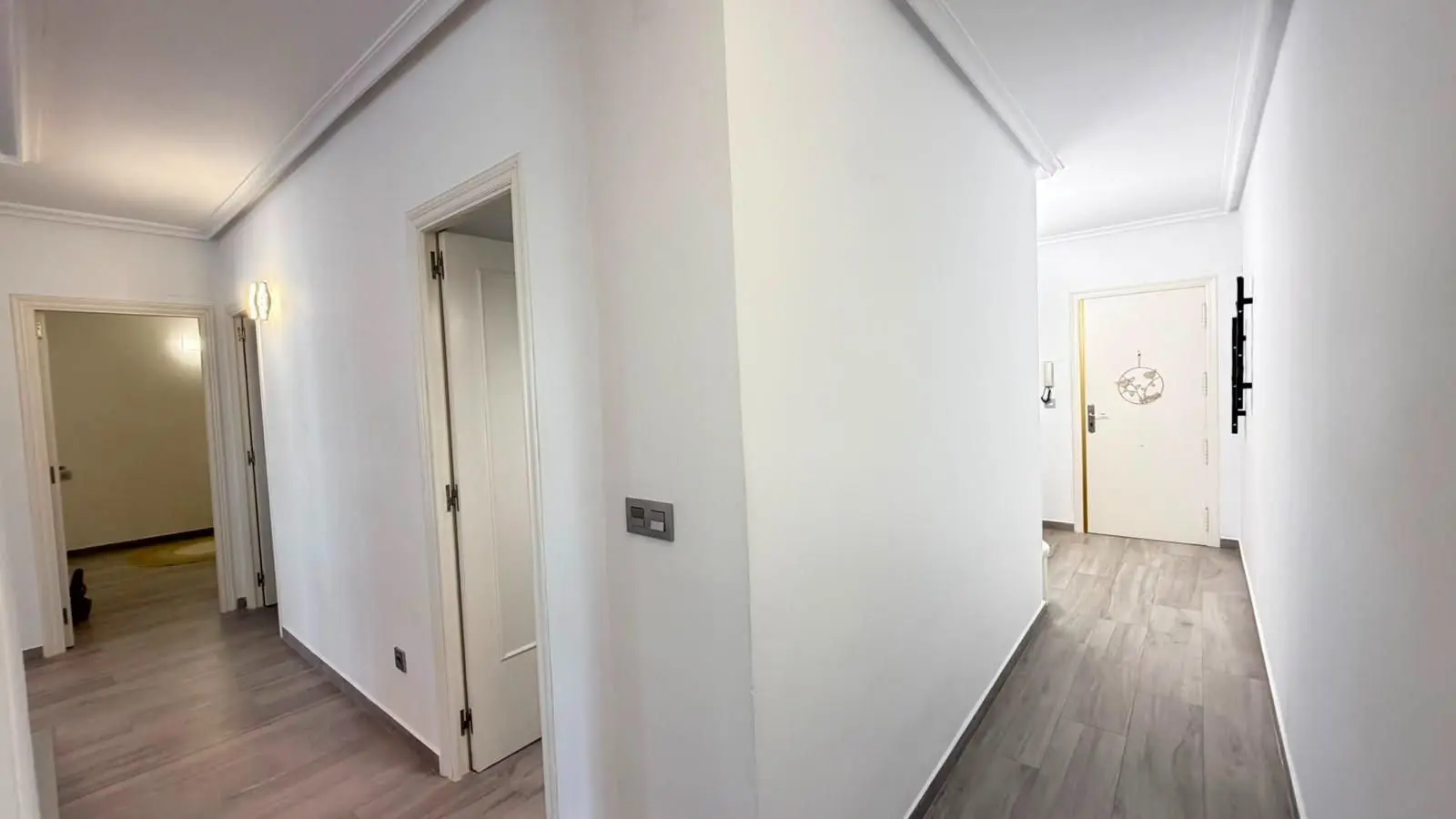 Apartment Of 114 M² In Torrevieja, Spain