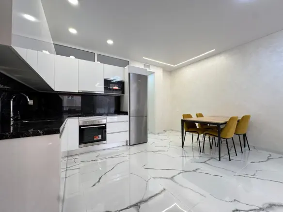 Apartment Of 67 M² In Torrevieja, Spain