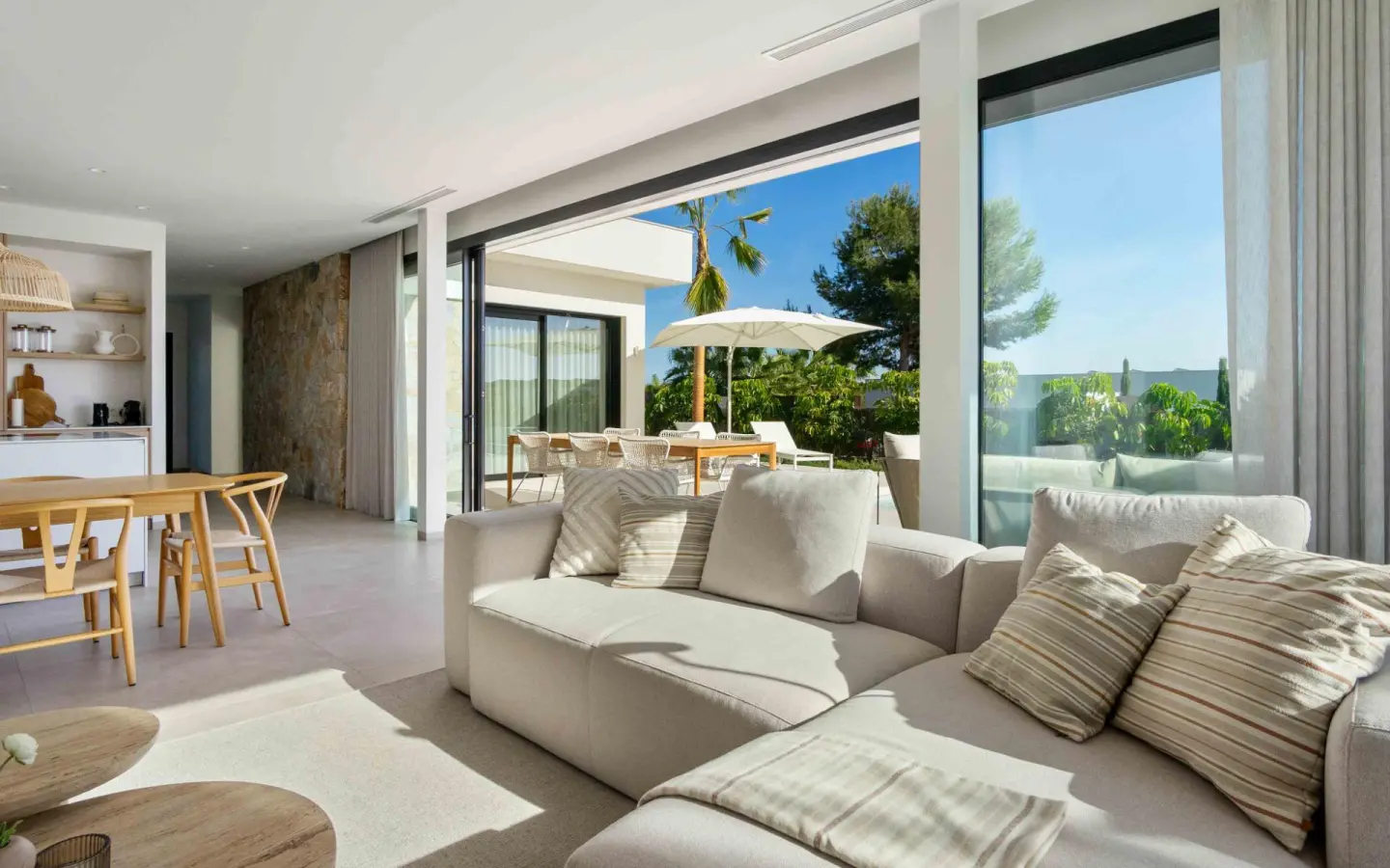 3-bedroom Villa In Orihuela, Spain (177 M²)
