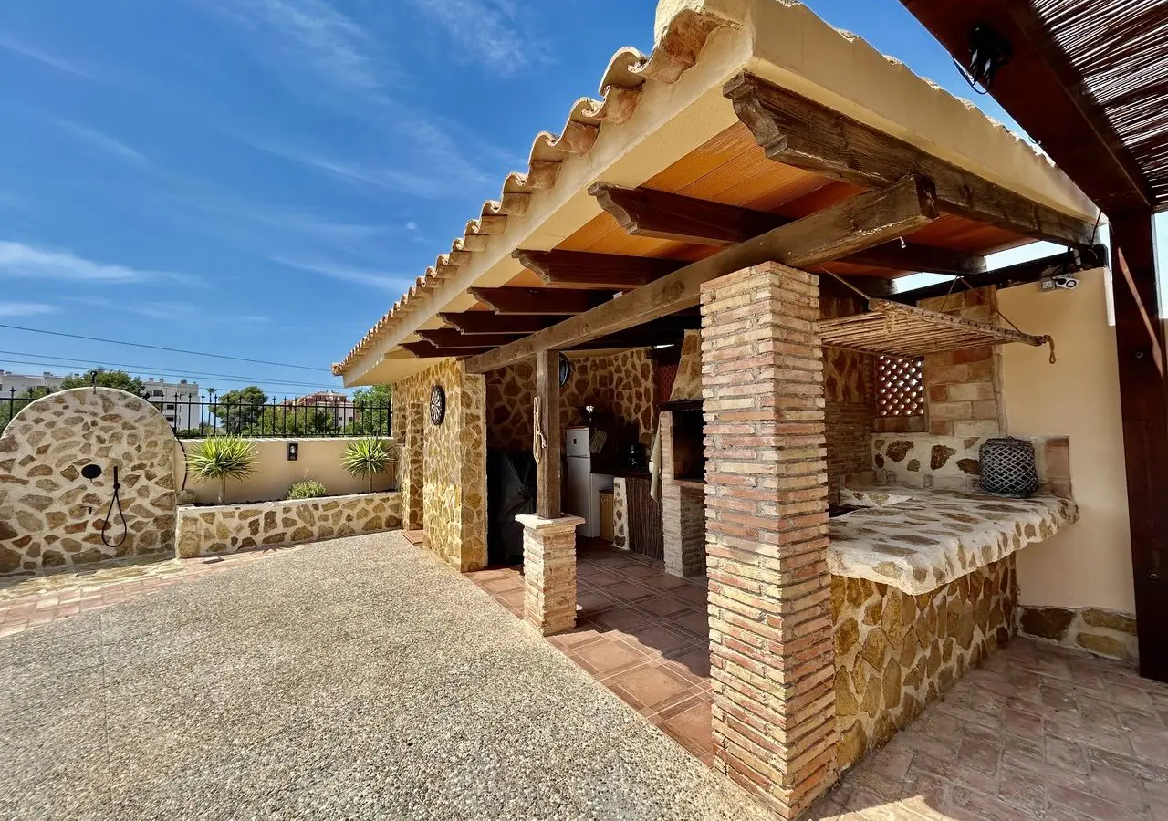 Villa Of 238 M² In Orihuela Costa, Spain