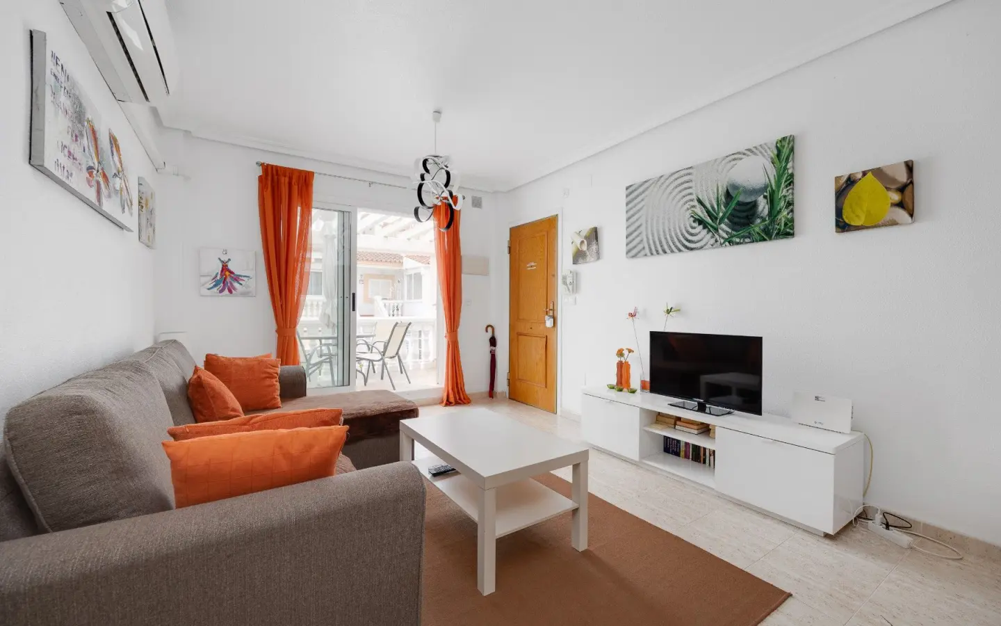 Apartment Of 89 M² With Mediter Real Estate In Orihuela Costa