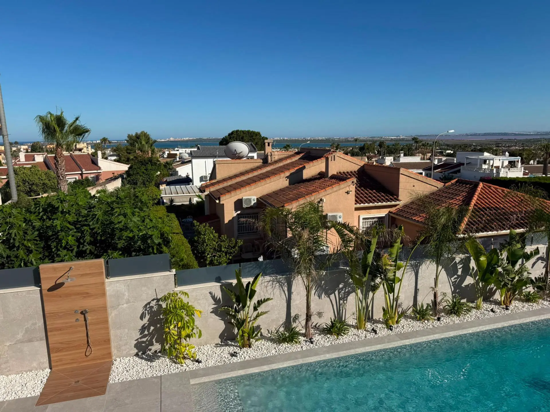 Villa Of 425 M² In Rojales, Spain