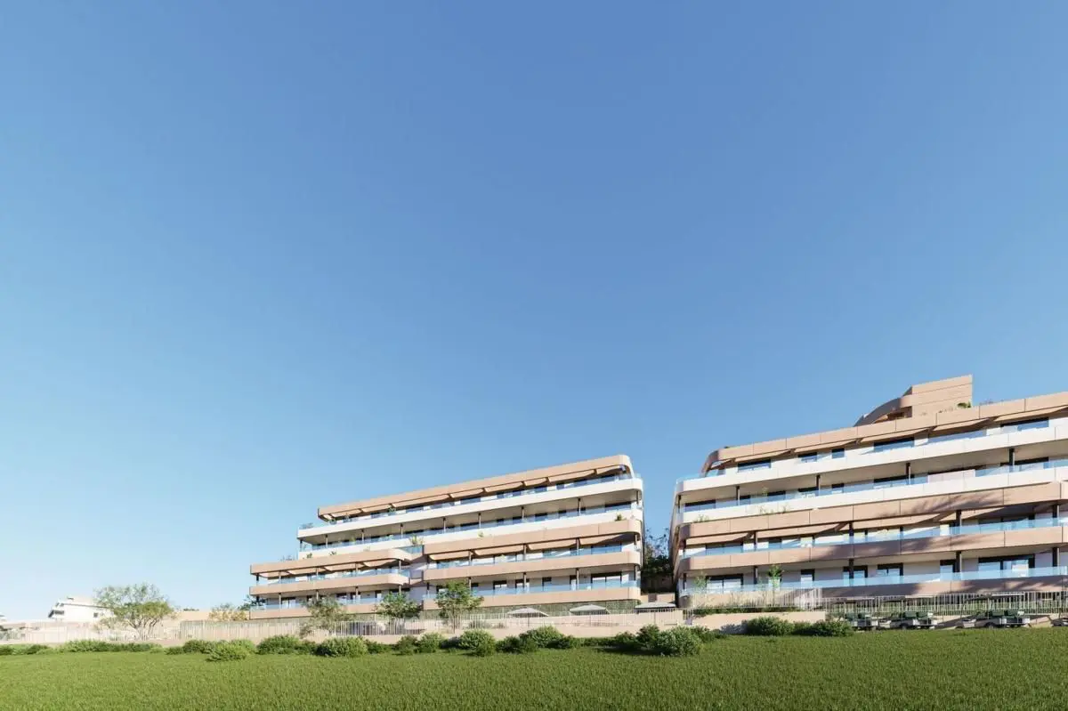 Apartment Of 72 M² With Sea Views In Estepona