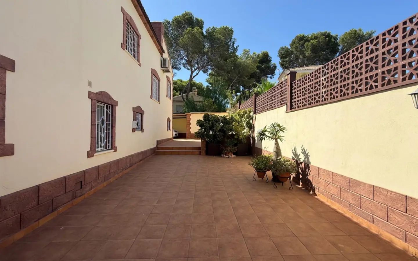 Villa Of 311 M² In Torrevieja, Spain