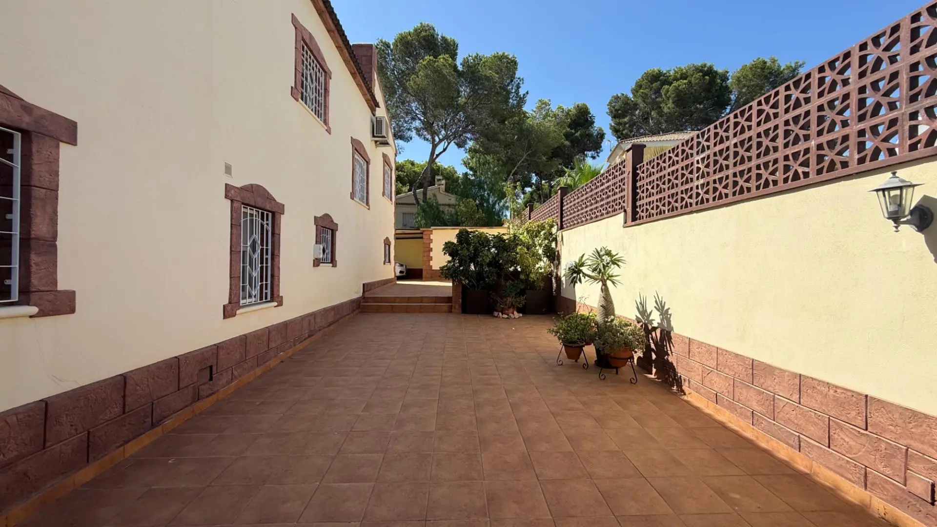 Villa Of 311 M² In Torrevieja, Spain