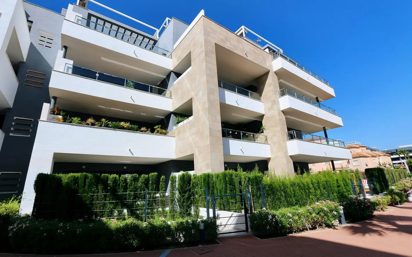 Apartment Of 74 M² With Sea View In Orihuela Costa