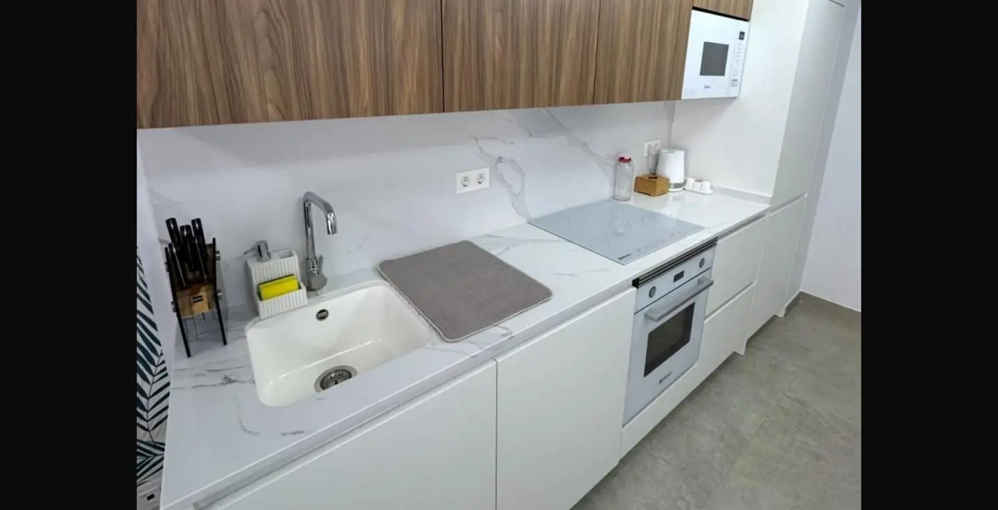 Apartment Of 75 M² In Torrevieja, Spain