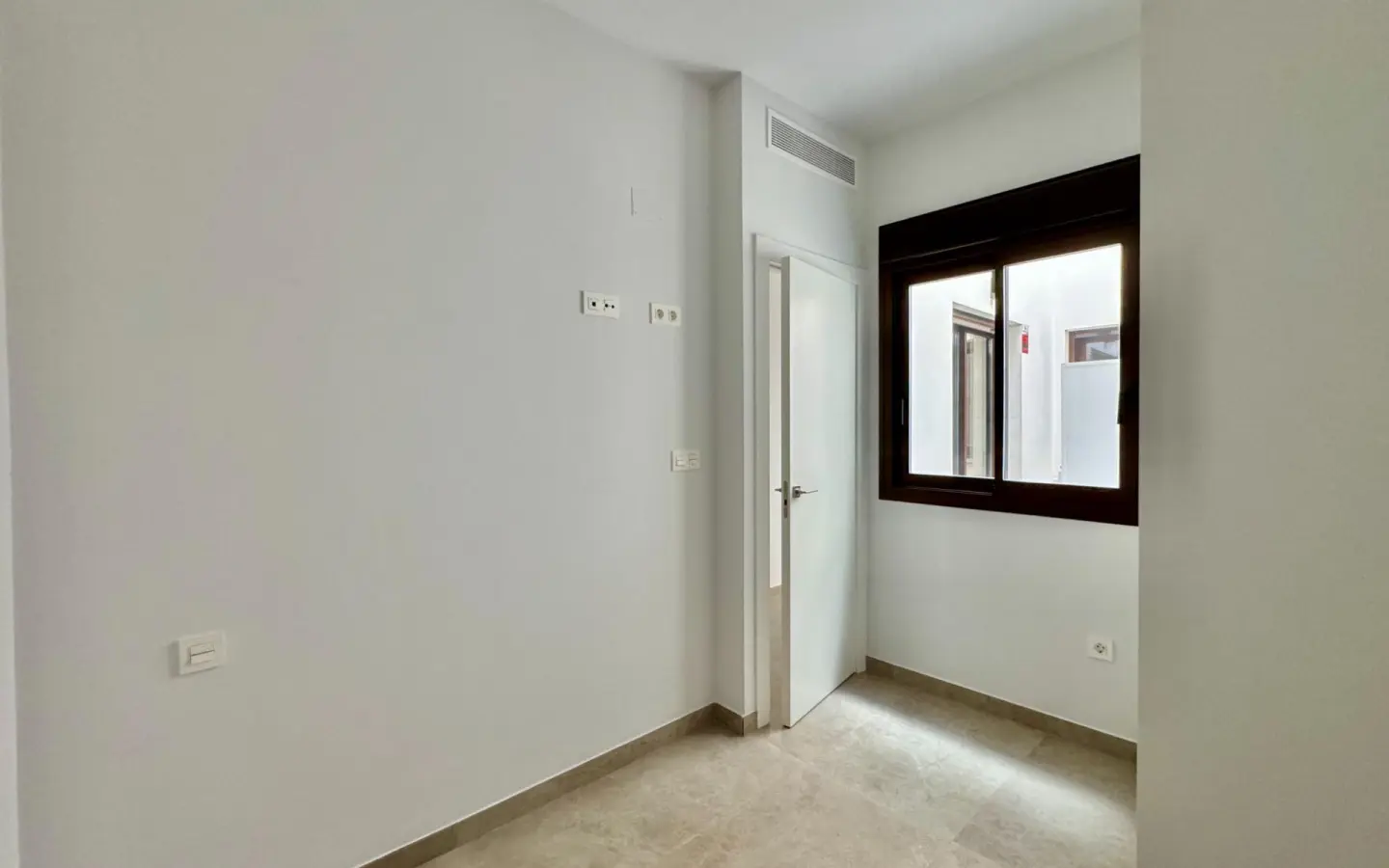Apartment Of 58 M² In Torrevieja, Spain
