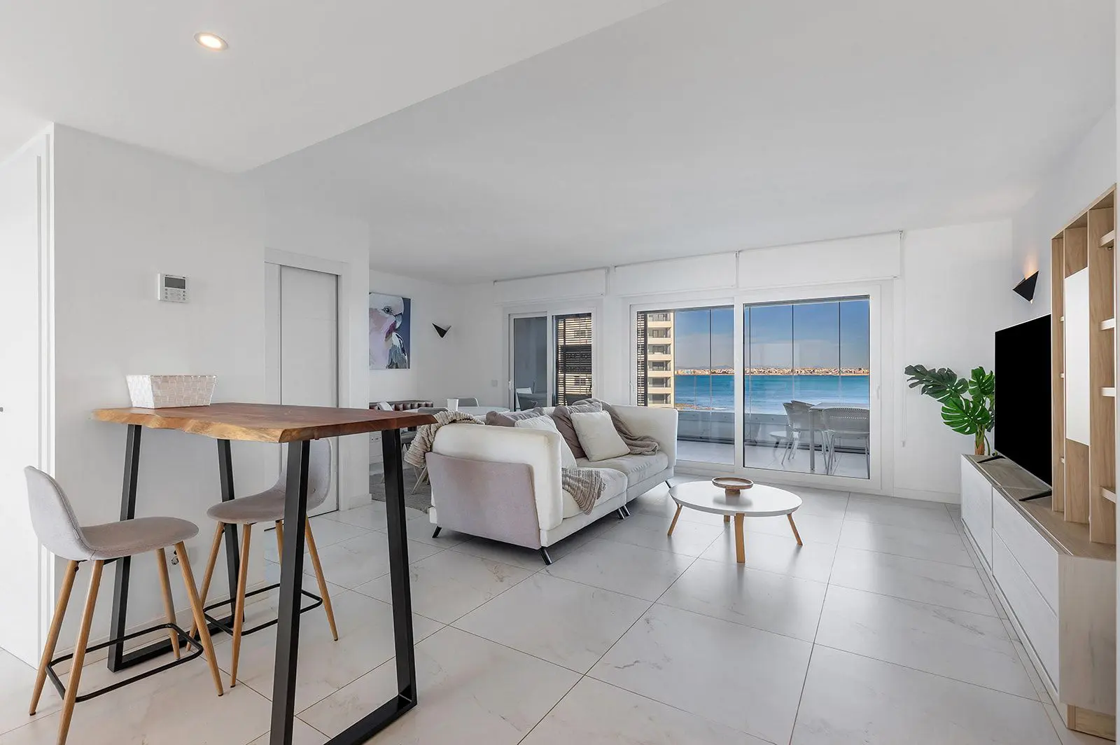 Apartment Of 122 M² In Torrevieja, Spain
