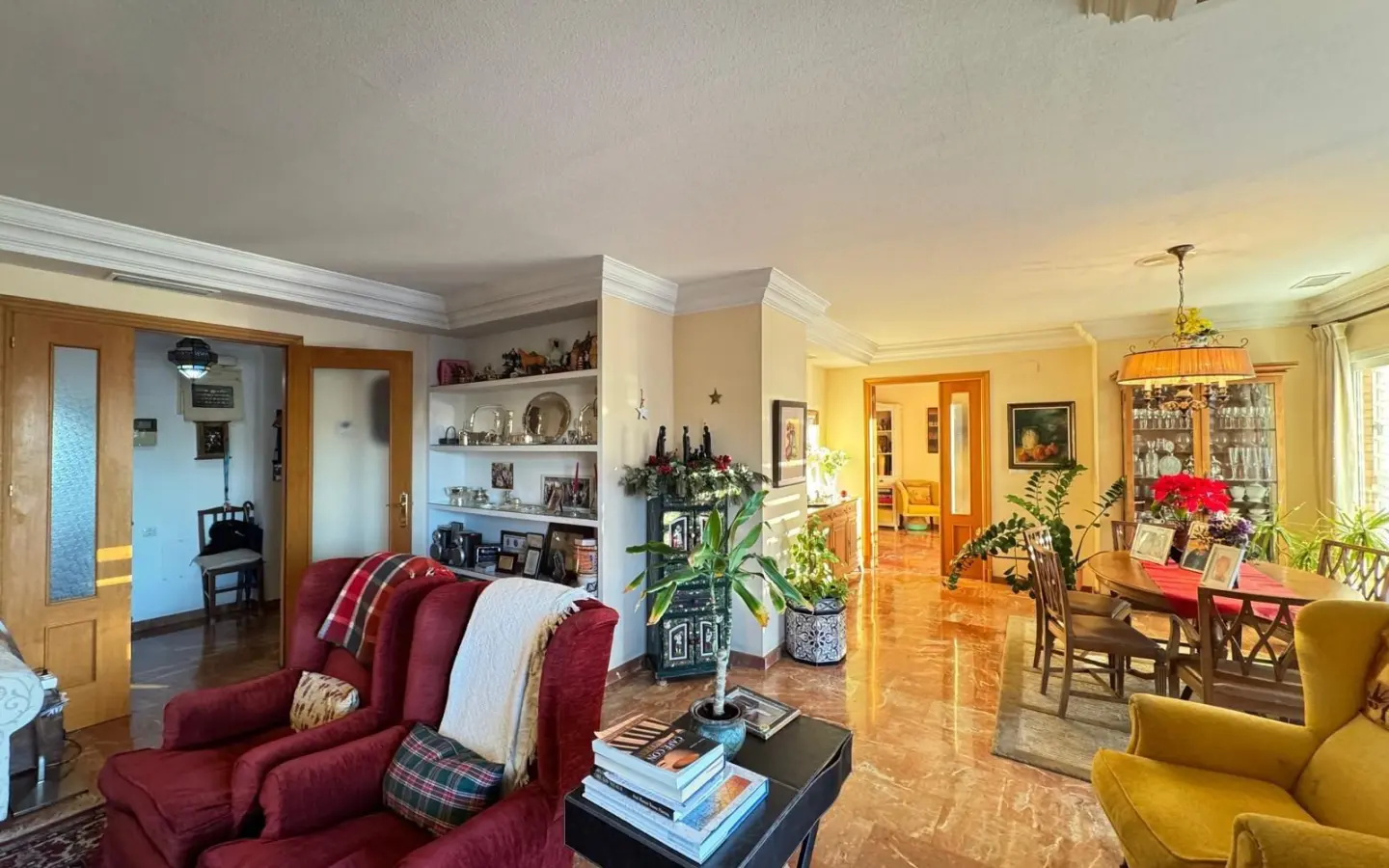 Apartment Of 256 M² In Torrevieja, Spain
