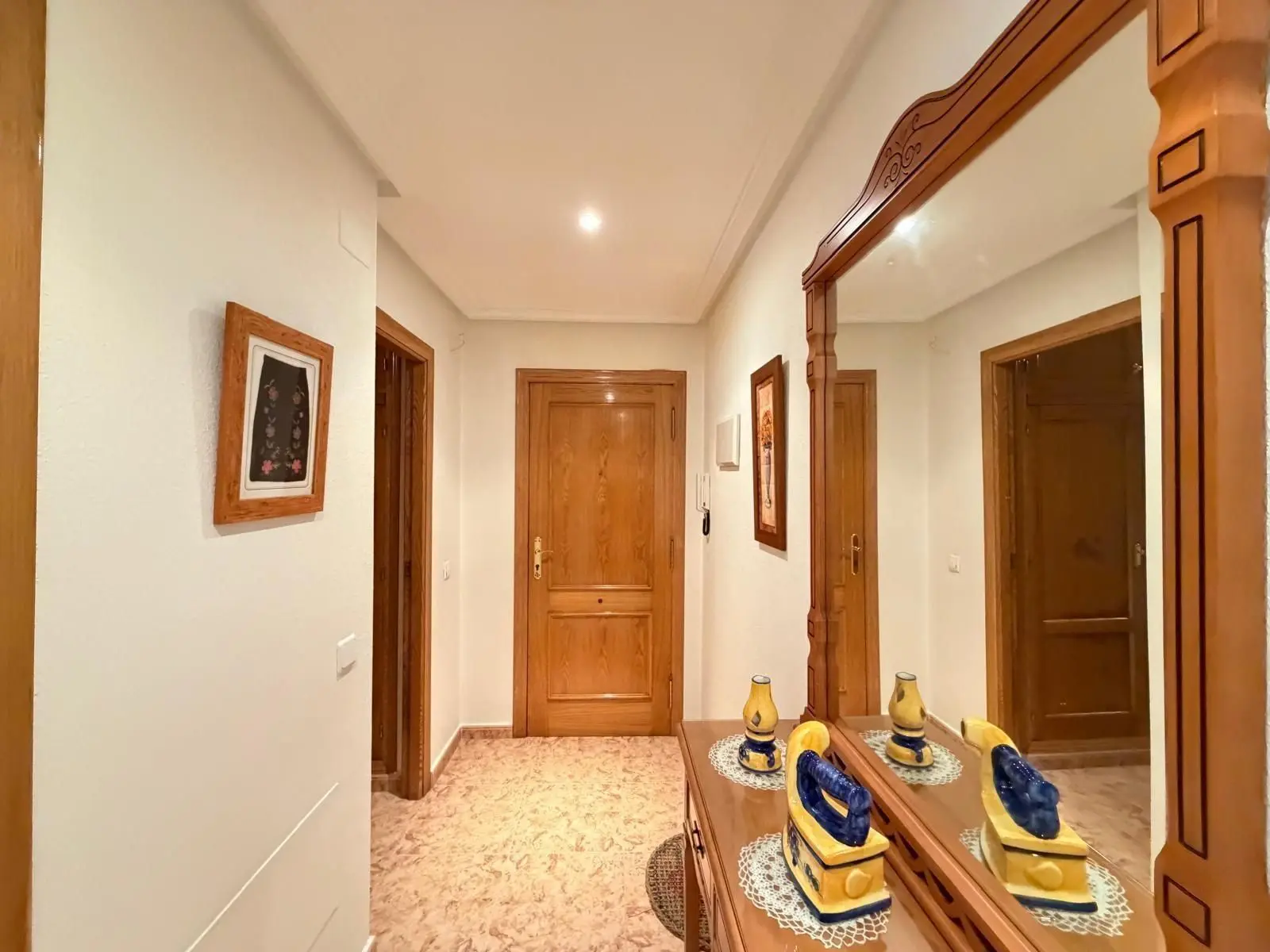 Apartment Of 79 M² In Torrevieja, Spain