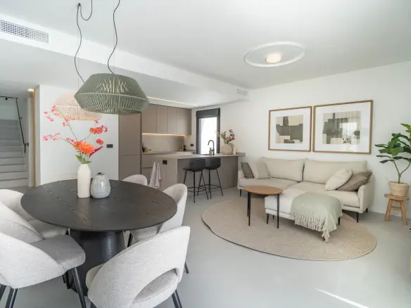 4-bedroom Villa In Rojales, Spain (203 M²)