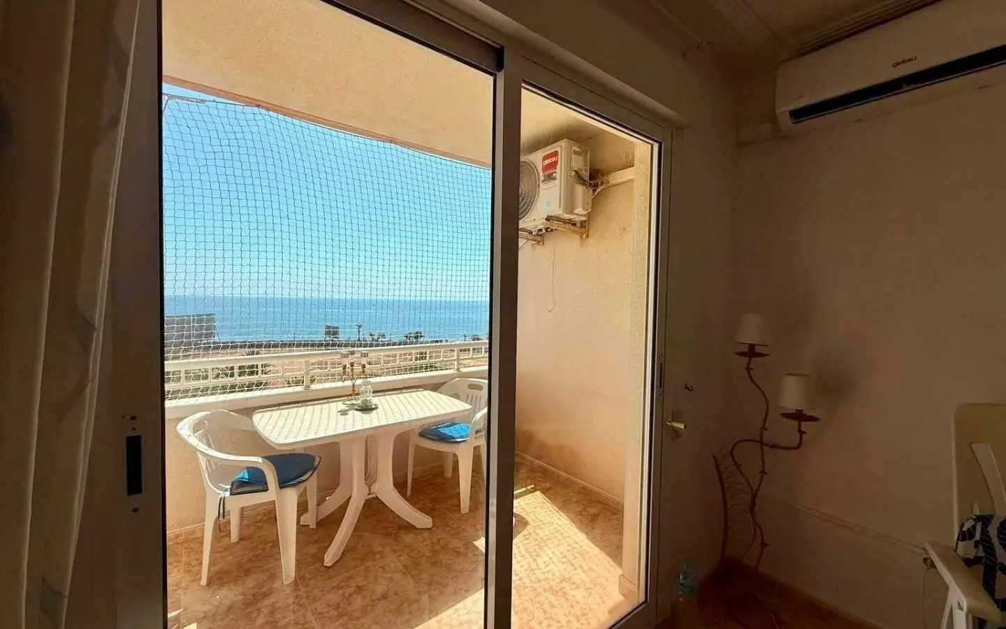 Apartment Of 64 M² In Torrevieja, Spain