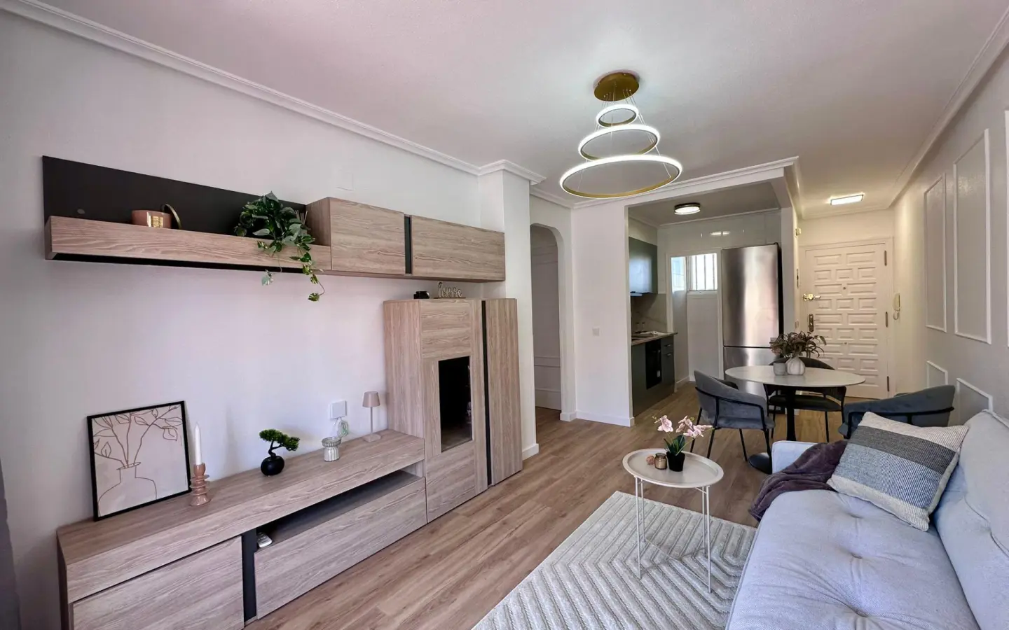 Apartment Of 55 M² In Torrevieja, Spain