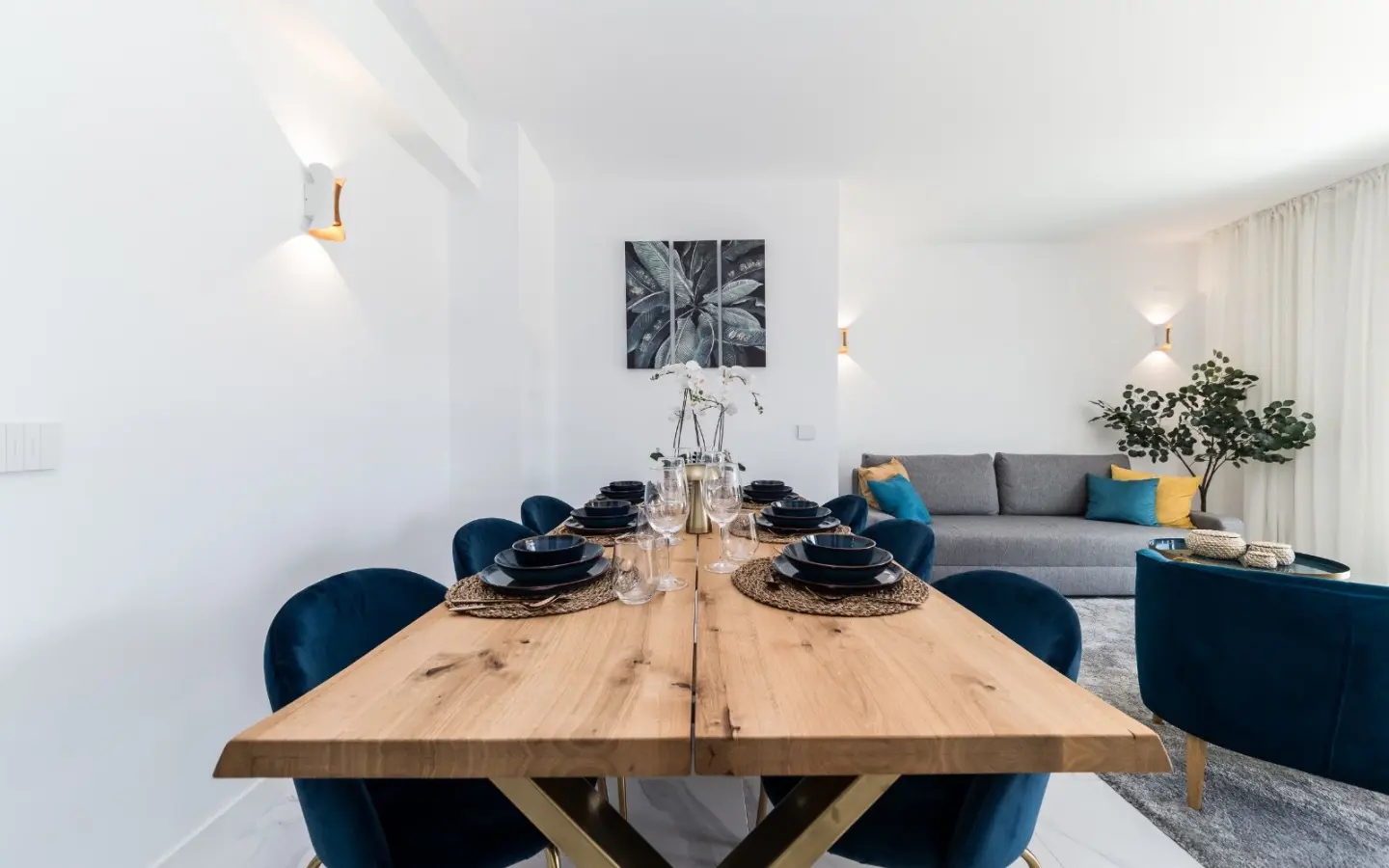 Apartment Of 90 M² In Torrevieja, Spain