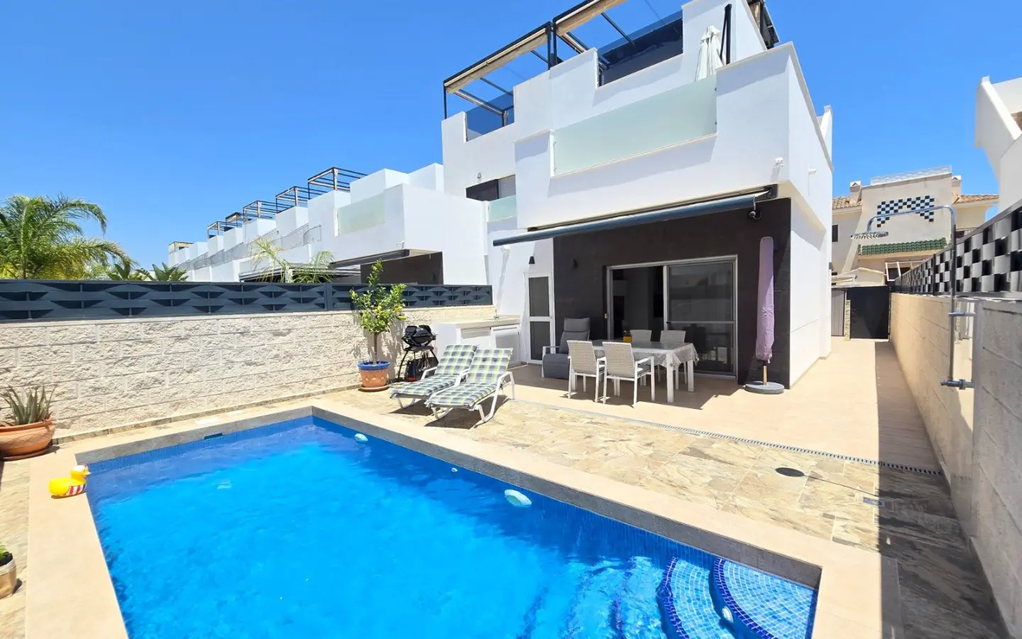 Villa Of 107 M² With Mediter Real Estate In Rojales