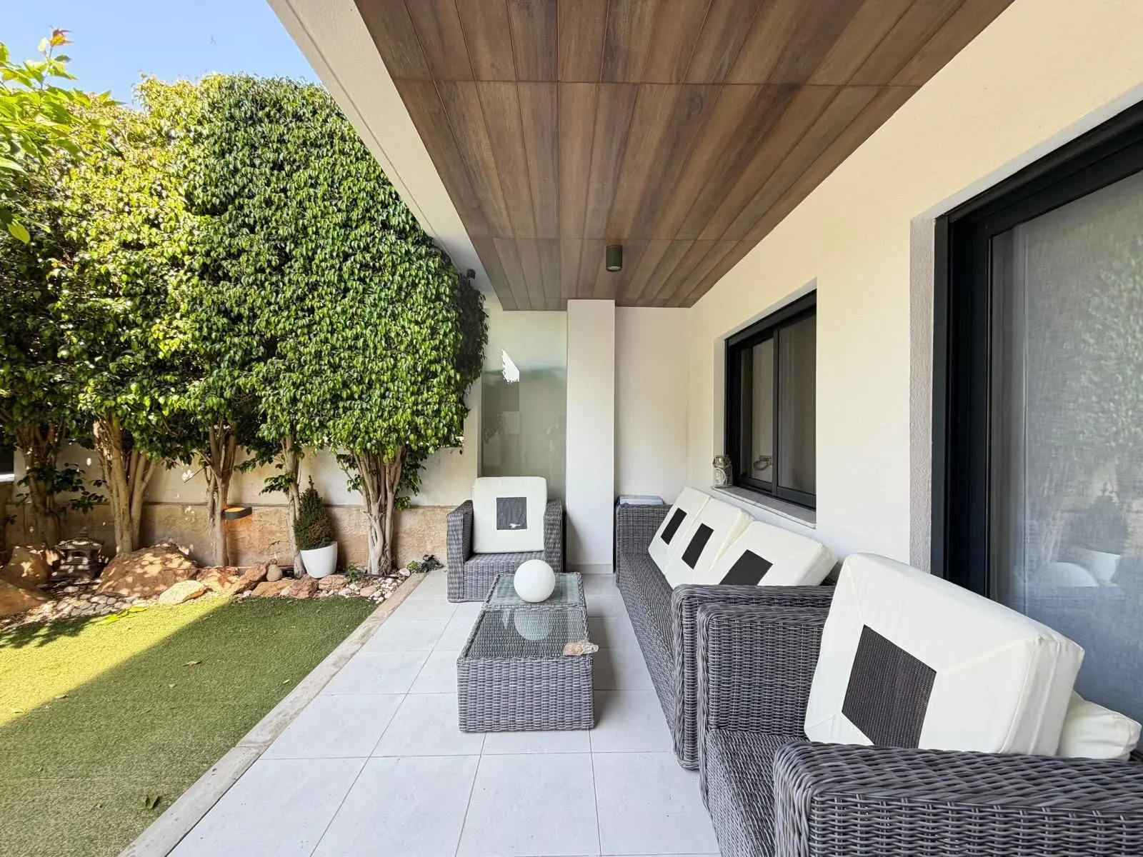 Apartment Of 93 M² In Orihuela Costa, Spain