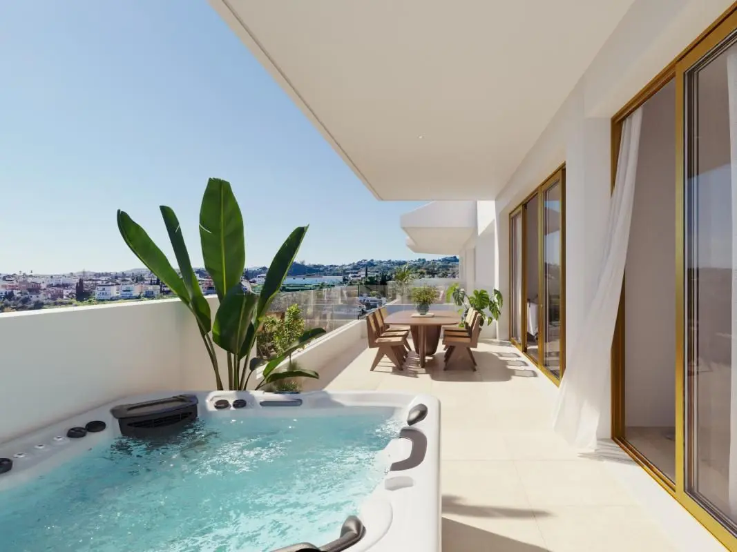 Apartment Of 139 M² With Sea View In Fuengirola, Spain
