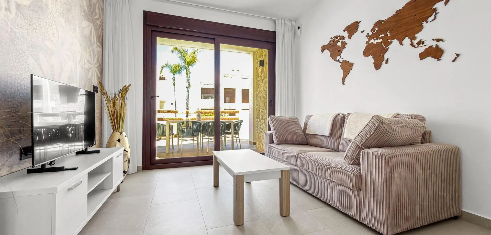 Apartment Of 71 M² In Torrevieja, Spain